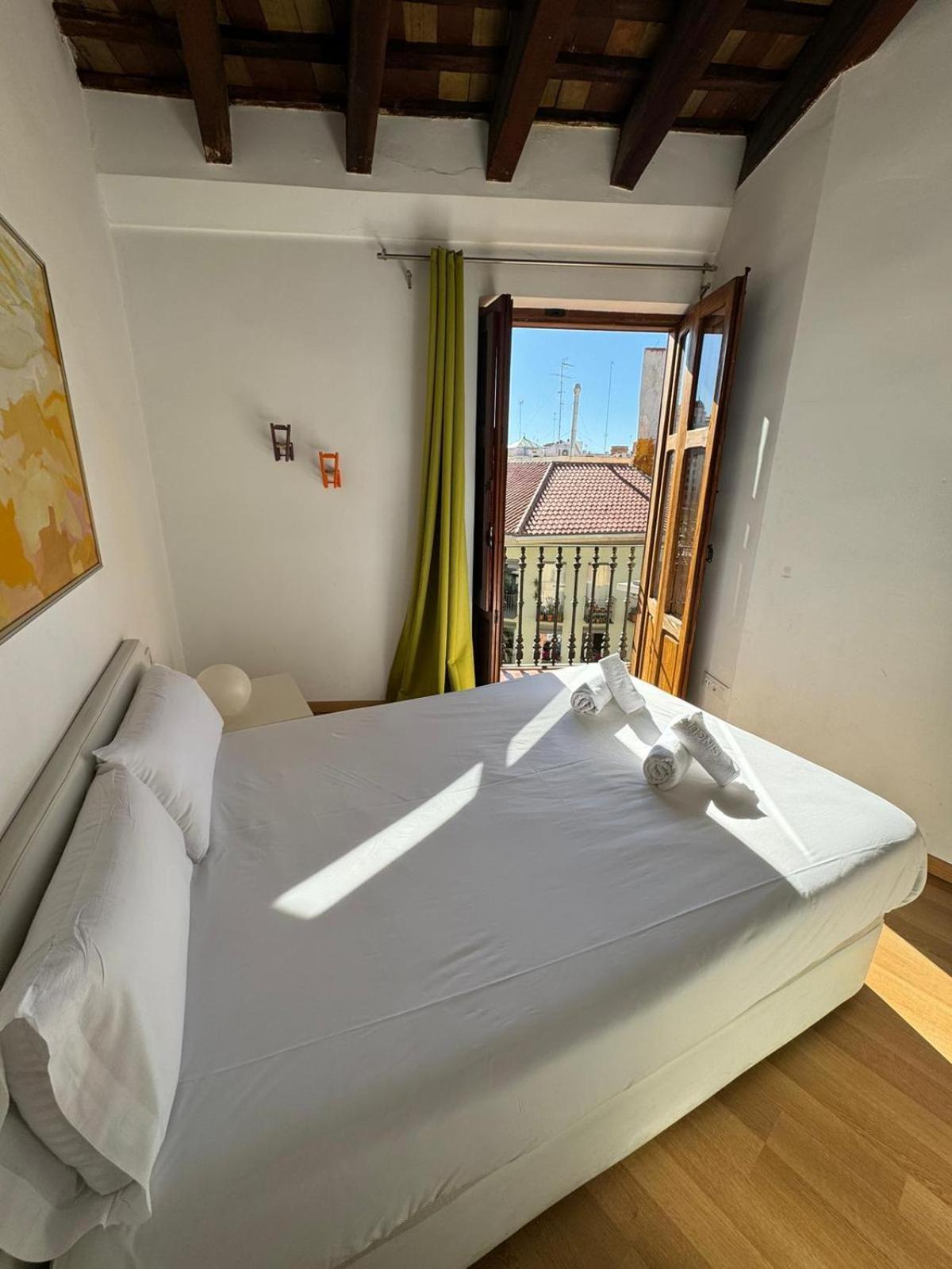 Tossal Apartment
